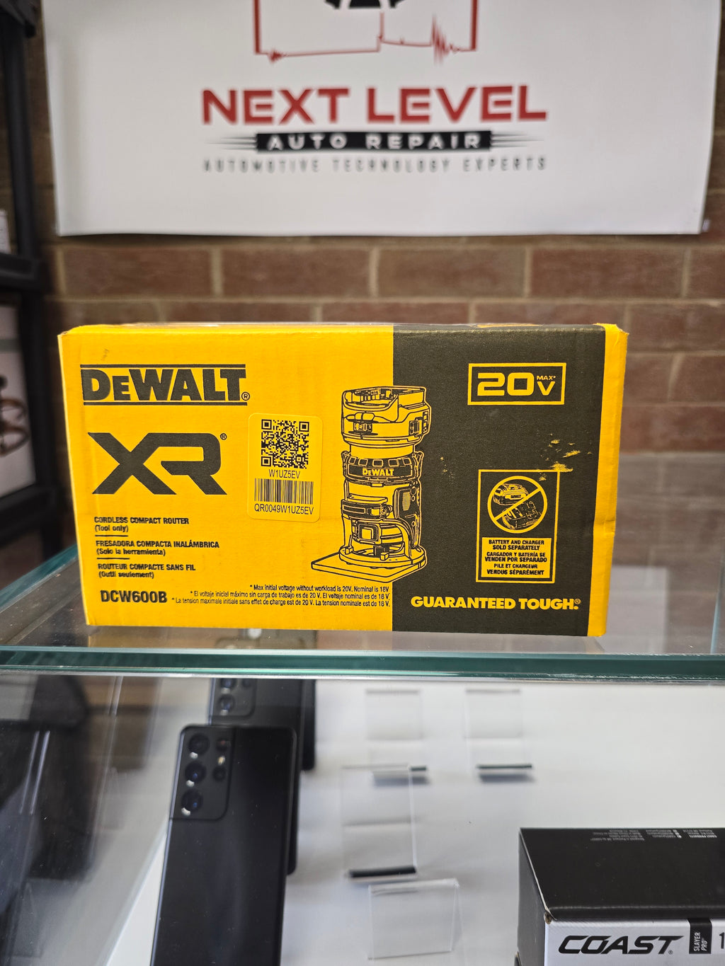 DEWALT XR 20v Cordless Compact Router New