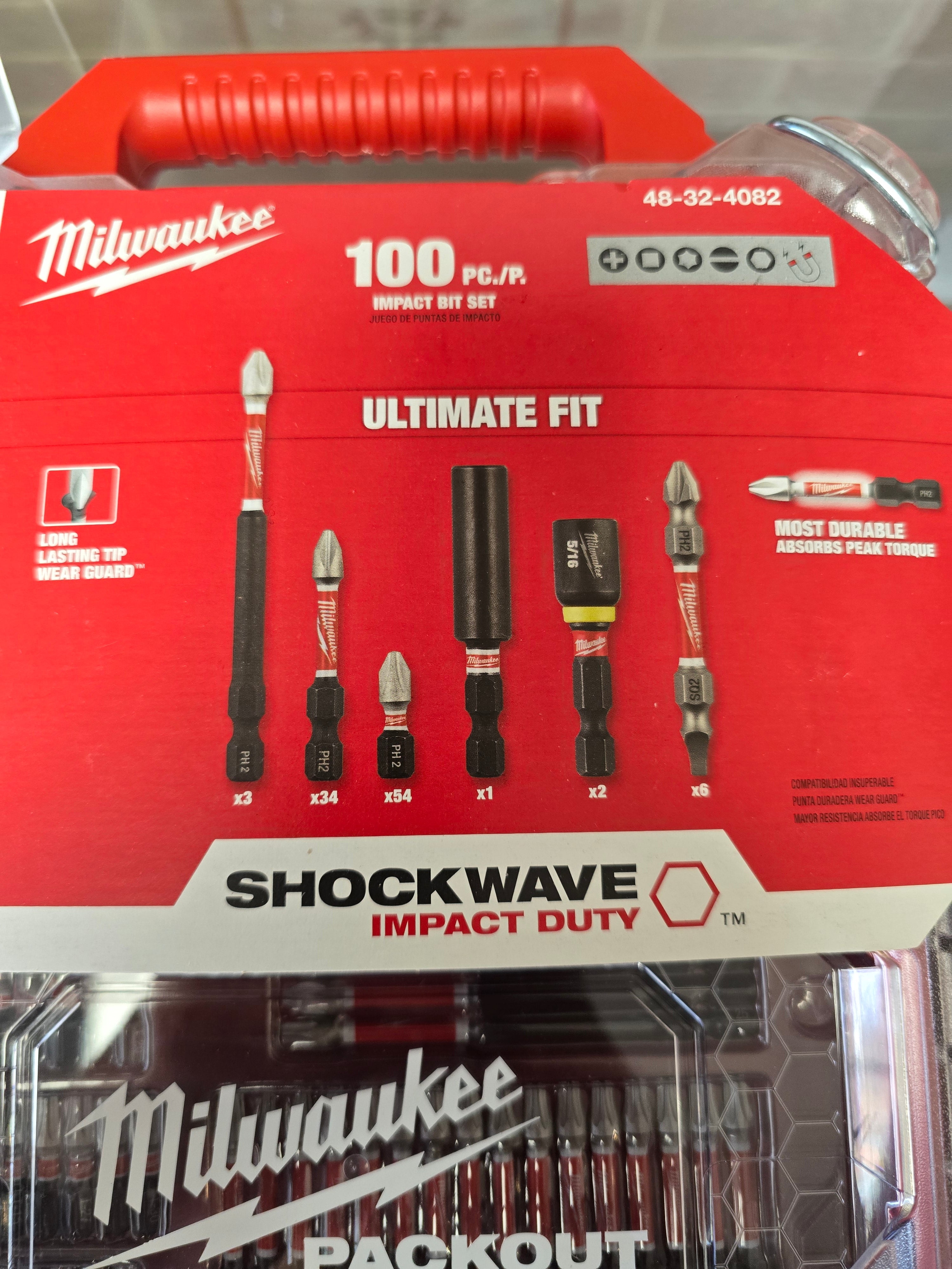 Milwaukee 100-Pc. SHOCKWAVE Impact Driver Bit Set with PACKOUT Organizer, Model# 48-32-4082