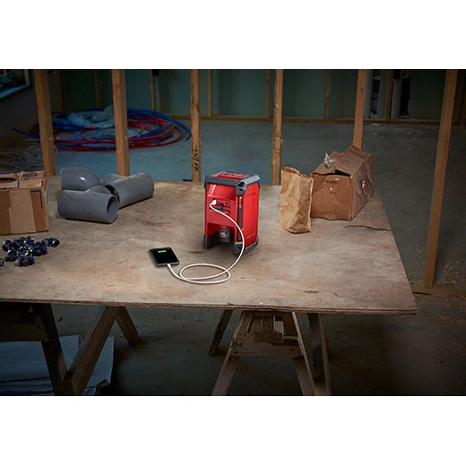 Milwaukee M12 Jobsite Radio and Charger