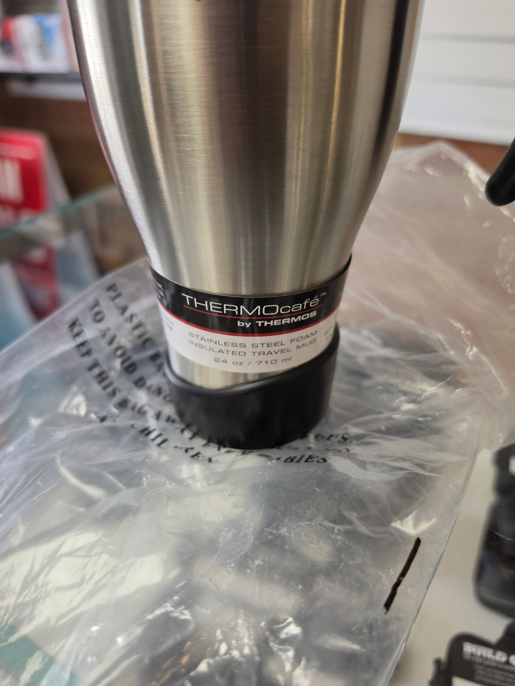 Thermos 24 oz Stainless Travel Mug